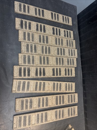 8pc train roadbed - train,