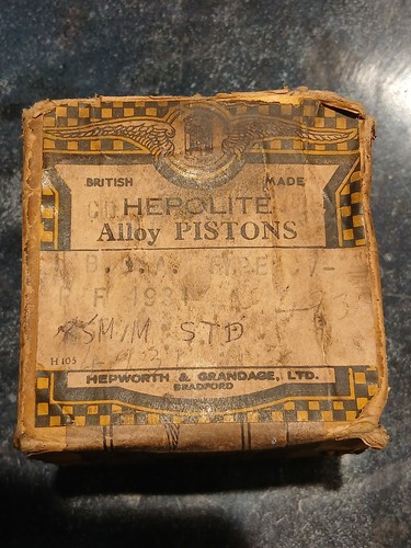 Hepolite 4931 piston for 1937 - 4931,