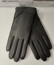 Pair of Ladies Black Leather Gloves Size S Brand New CG M21 