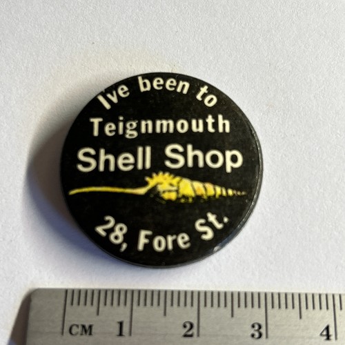 Vintage collectible pin badge - vintage,