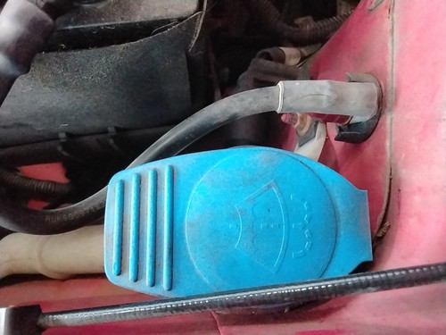 Screen washer bottle seat - washer,