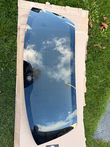 Mercedes e220 rear windscreen - mercedes,