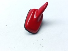 AUDI TT MK3 FV 2015 AERIAL ROOF ANTENNA SHARK FIN IN RED 4G0035503P