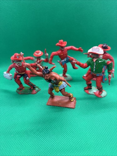 Plastic soldiers cowboys - plastic,