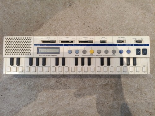 Casio tone 5 - vl-5, electronic