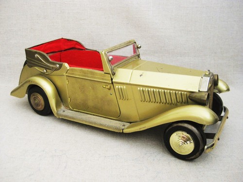 Vintage metal car - metal, royce