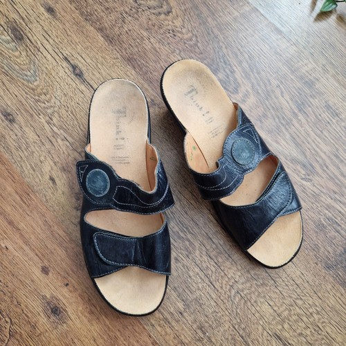 Think black leather summer - black,