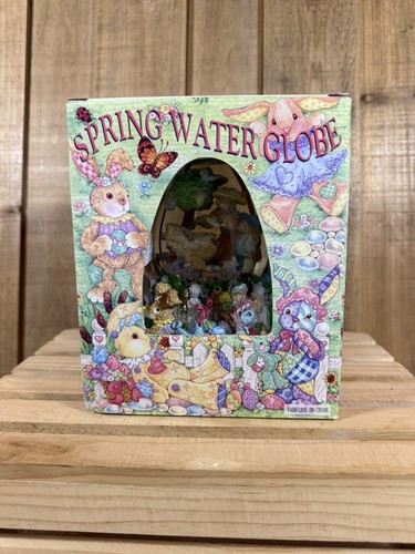 Spring water globe musical - water,