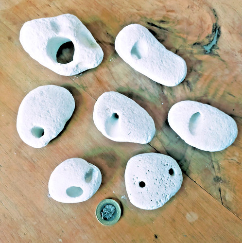 Natural chalk hag stones - 7,