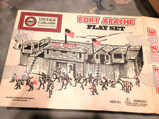 marx - fort apache 1/32 or 54mm scale
