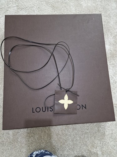 Louis vuitton genuine - louis, box