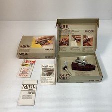Singer Vintage Mini Hand