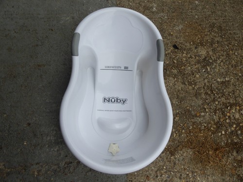 Nuby newborn bath tub - nuby,