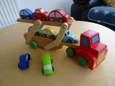 Wooden car transporter and trailer with 8 cars