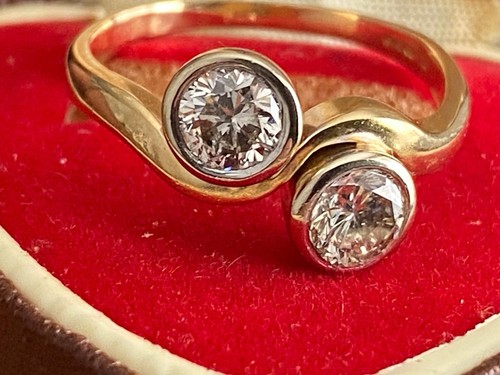 18ct gold real - gold, diamond