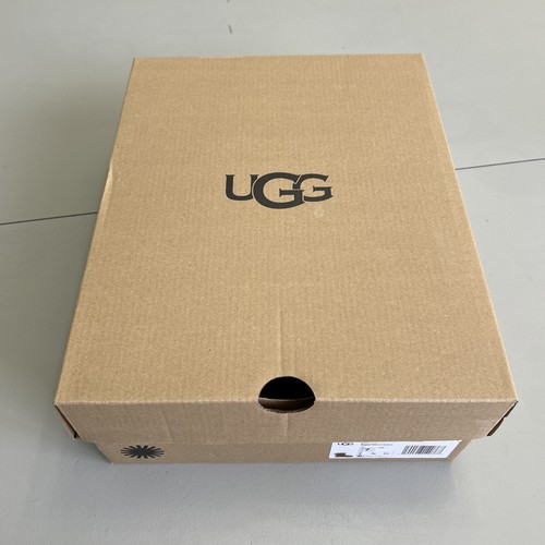 Ugg brown empty shoe - box, only