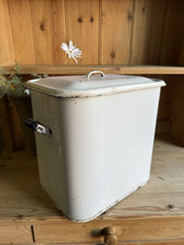 Traditional Vintage White