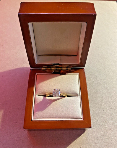 Gold diamond solitaire ring - diamond,