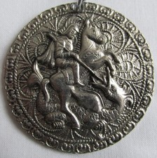 Large Metal Circular George &