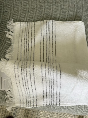 The white company hand - , towels