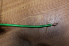 Earth Green Yellow 16mm Single