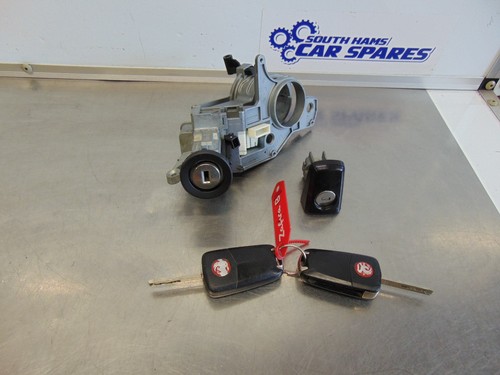 Vauxhall zafira lock - lock, b
