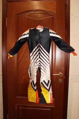 Vintage winter volkl ski - vintage,