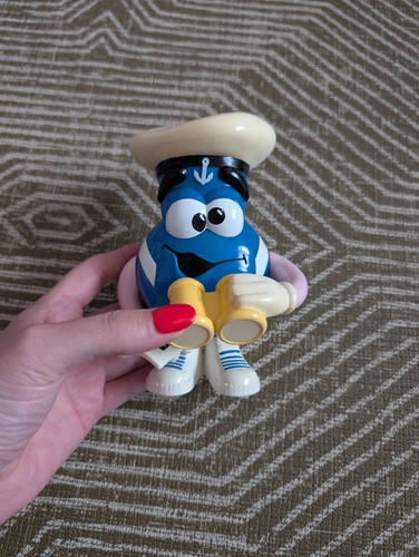 Vintage retro sailor man - m&m,