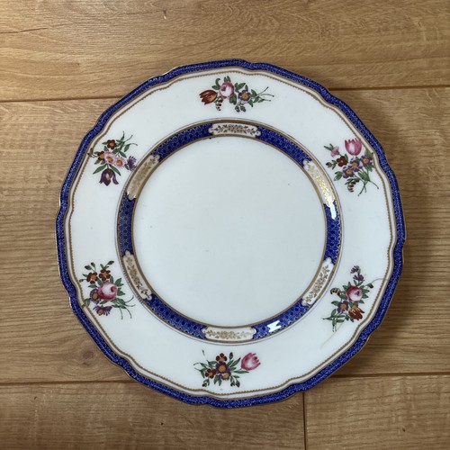 Royal doulton antique gold - ,