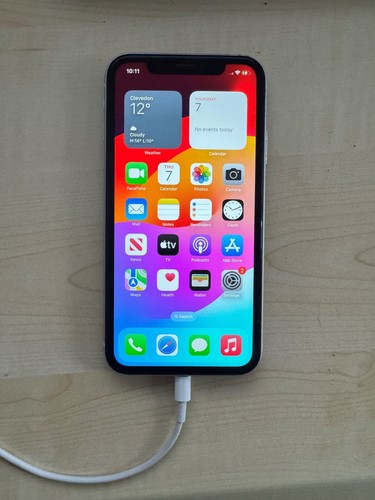 Apple iphone 64gb unlocked - iphone,