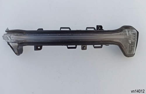 Oem bmw turn - 22-25,