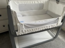 Snuzpod 4 Grey and White Baby