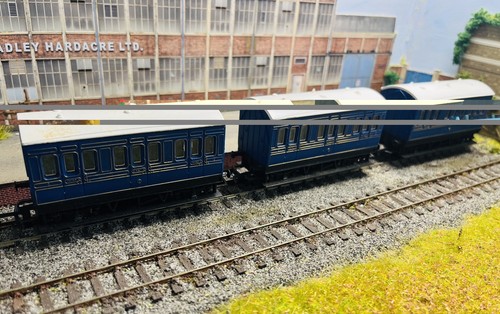 Hornby r212 rake - r212,
