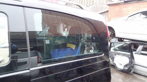 639 mercedes vito rear side - 639,