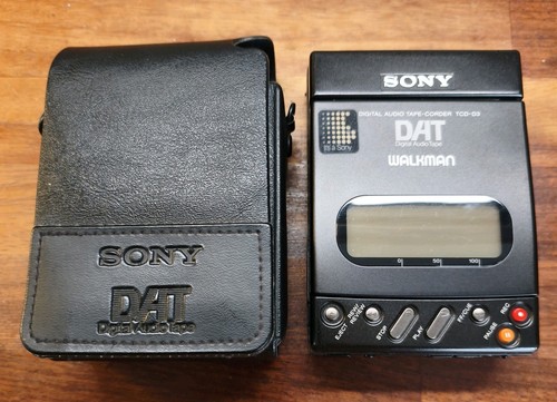 Sony dat walkman recorder - sony,