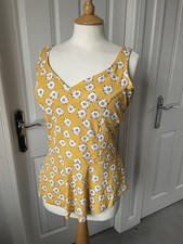 TU TANKINI SWIM TOP YELLOW DAISY PRINT WITH PEPLUM SIZE 18