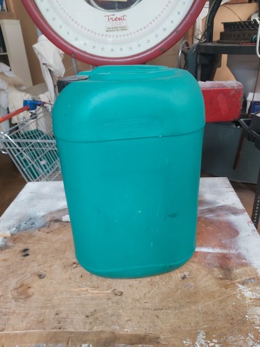 Fuel container waste oil - waste,