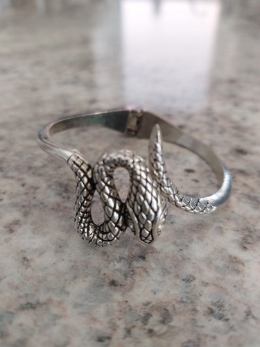 Snake bracelet hinge - snake,