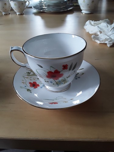 Vintage colclough tea set - tea,
