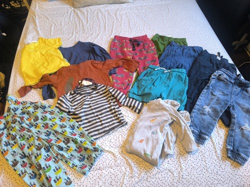 Bundle pieces baby boy - 12,