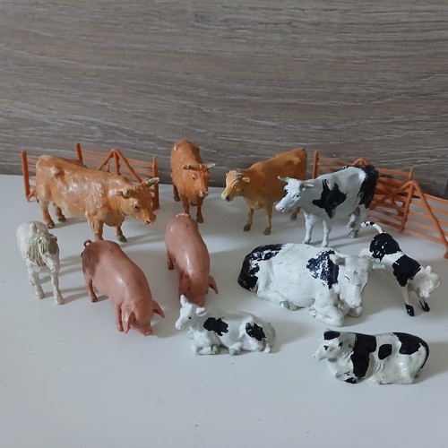 Vintage britains plastic - britains,