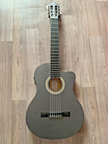 New classical guitar - new,