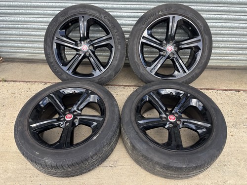 Jaguar pace x761 black - f, 20”