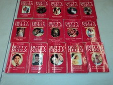 @@@ BETTY NEELS JOB LOT 15 BOOK BUNDLE VINTAGE ROMANCE ACCEPTABLE  @@@