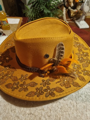 Ladies hat for - hat,