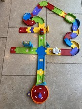 VTech Toot Toot Track, Turntable & 2 Vehicles