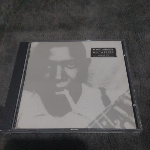 Robert johnson delta blues - robert,