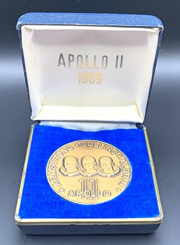 Apollo 1969 commemorative - 11,