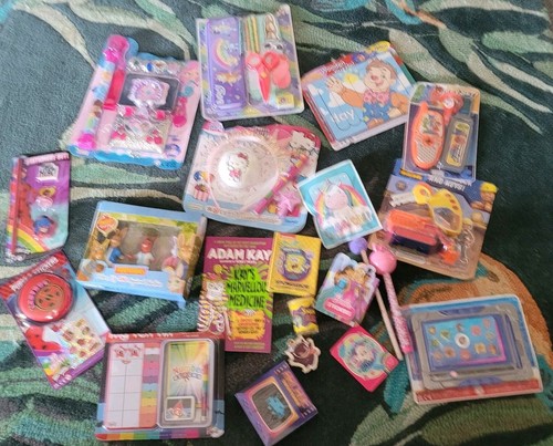 Magazine toy bundle party - toy,