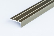 Aluminium stair nosing anti - aluminium,